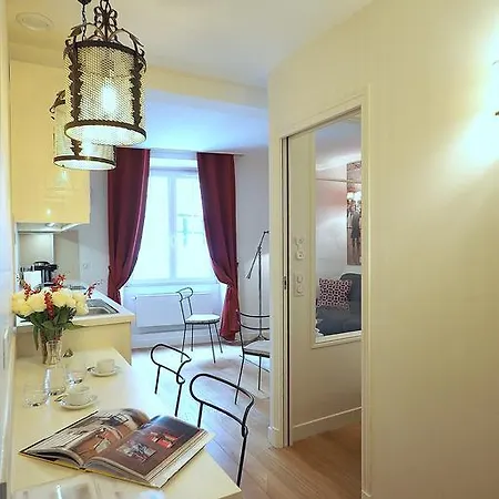 Louvre Opera Classic Chicsuites Apartment