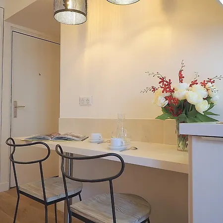 Louvre Opera Classic Chicsuites Apartment *