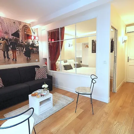 Appartement Louvre Opera Classic Chicsuites Paris